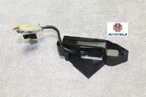 Article AK63