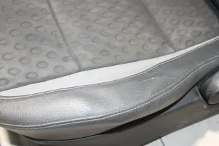 Opel Tigra B Sitzausstattung Sitz Teilleder Teilledersitze Rechts Links XXYW - Bild 12