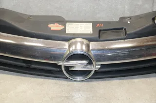 Opel Astra H Caravan Grill Kühlergrill Frontgrill Vorfacelift 13108463 - Bild 3