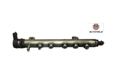 Background image for Opel Astra H Zafira B Verteilerrohr Einspritzleiste Rail 1.9 Z19DT 0445214056