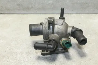 Corsa D Thermostatgehäuse Gehäuse Thermostat Z13DTH 1,3 CDTI 66 KW Opel 55194271 - Bild 2