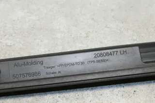 Zierleiste Blende Abdeckung Kotflügel links Opel Zafira C Tourer 20808477 - Bild 4