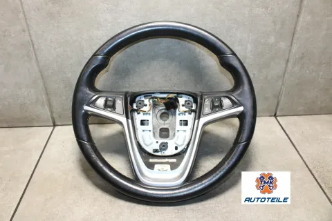 Background image for Opel Meriva B Astra J Lenkrad Lederlenkrad Multifunktion 13305818 13300473