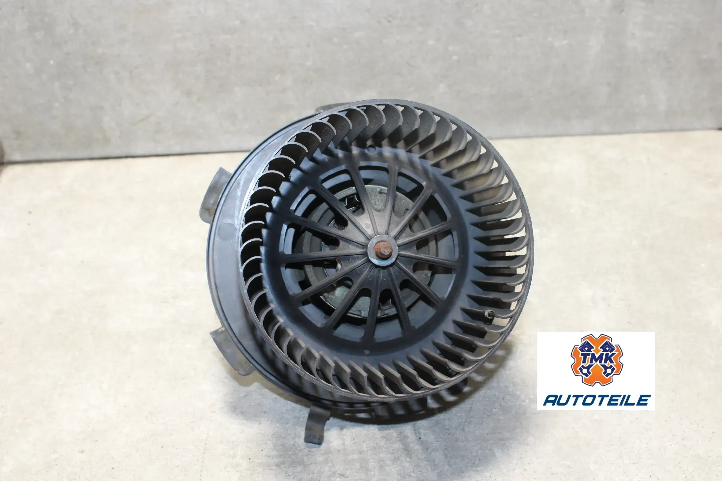Opel Zafira B Gebläsemotor Lüftermotor Gebläse Motor D8087 A3370 - Bild 1