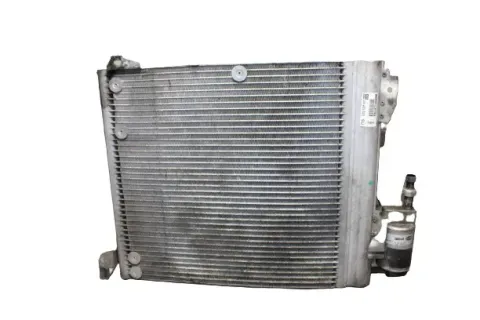 Background image for Zafira A Klimakondensator Kondensator Klimakühler Y20DTH 2,0 24465322 SU Opel
