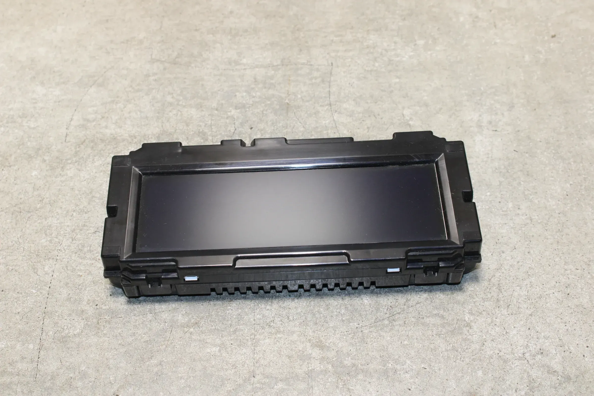 Opel Astra J GTC Bordcomputer Display Uhr 22858076 - Bild 1