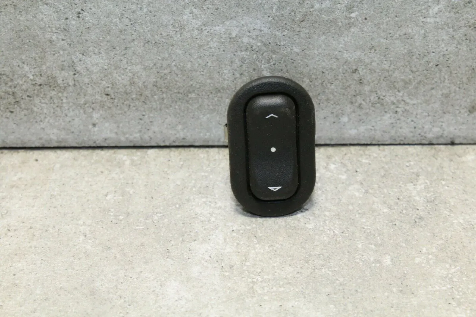 Fensterheberschalter Schalter Fensterheber vorne rechts Opel Corsa C Meriva A - Bild 1