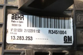 Opel Meriva B Ladeluftkühler Kühler Ladeluft LLK 1.7 A17DTC 13283253 - Bild 2