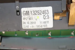 Opel Zafira B 3. dritte Bremsleuchte Bremslicht Rücklicht Rückleuchte 13252463 - Bild 3