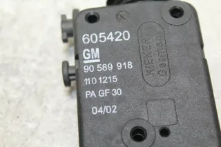 Astra G Cabrio Stellmotor ZV Tankklappe Tankdeckel Opel 90589918 - Bild 3