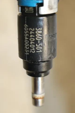 Opel Signum Vectra C Einspritzdüse Einspritzleiste 2.2 Direct Z22YH 55351030 24404012 - Bild 4