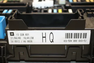 Opel Zafira B Astra H Sicherungskasten Relaiskasten Sicherungen Relais 13220831 HQ - Bild 6
