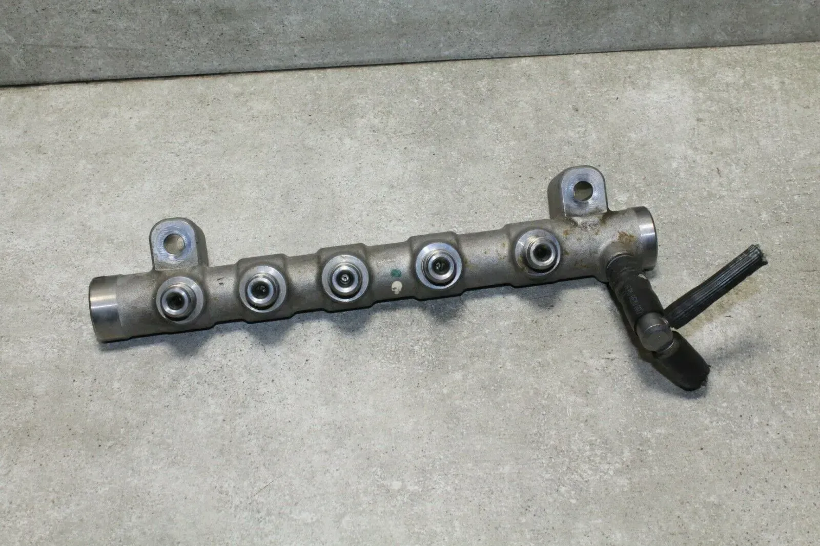 2,0 CDTI Verteilerrohr Einspritzleiste Rail B20DTH Opel Zafira C Tourer 55578285 - Bild 1