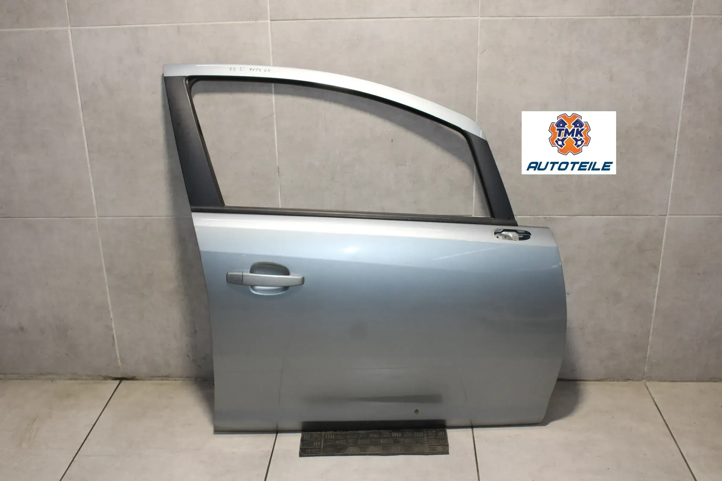 Opel Corsa D 5 Türer Tür Beifahrertür Vorne Rechts Z179 Argonsilber - Bild 1