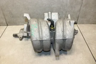 Opel Tigra B Ansaugbrücke Ansaugkrümmer 1.8 92 KW Z18XE 9158654 - Bild 4