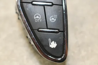 Opel Corsa E Adam Schalter City Lenkradheizung Sitzheizung 39031643 - Bild 4