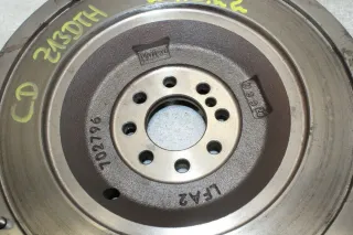 Corsa D Schwungscheibe Schwungrad Valeo Z13DTH 1,3 CDTI 66 KW Opel C0702800 - Bild 4