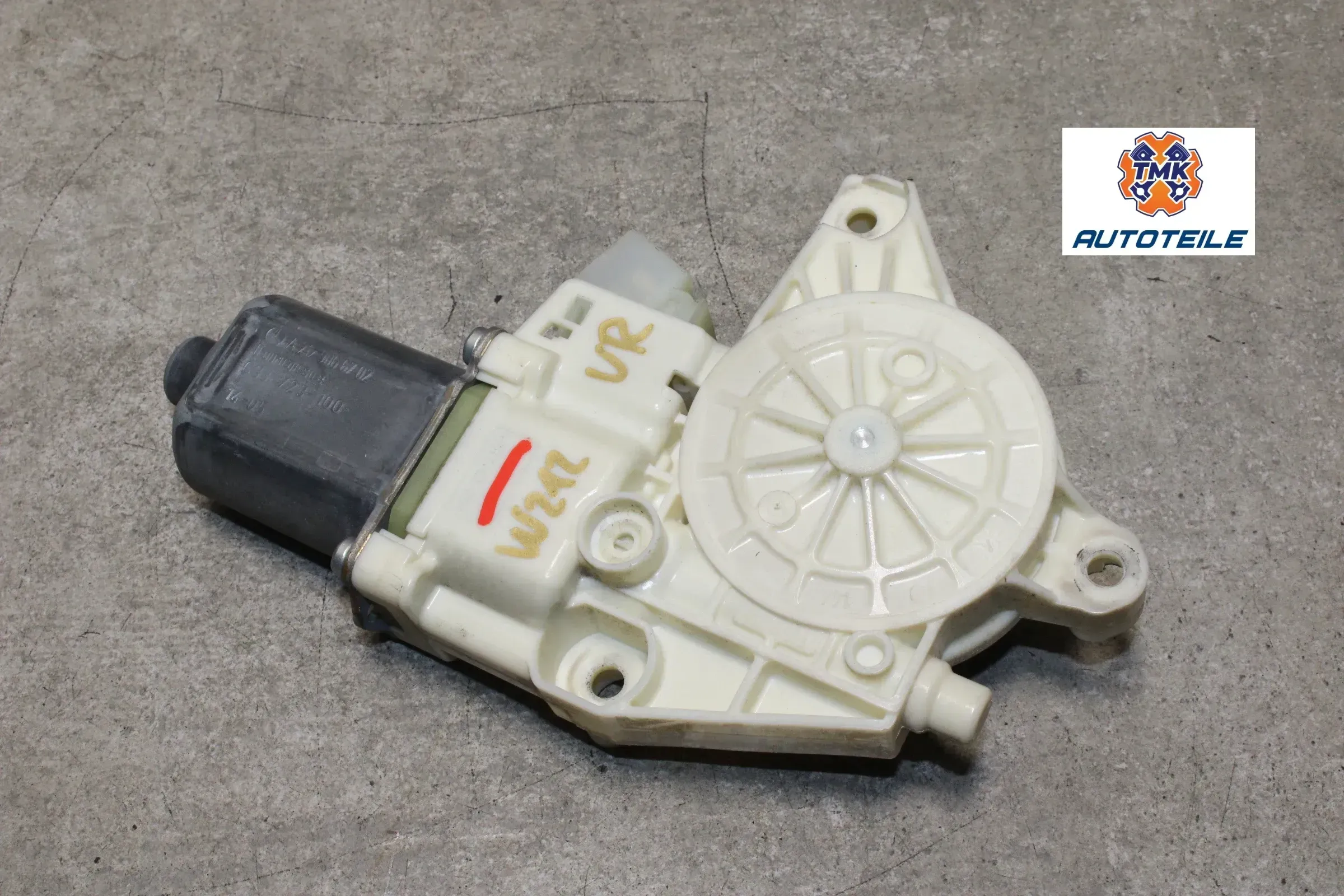 Mercedes E-Klasse W212 S212 Fensterhebermotor vorne rechts A2129066702 - Bild 1