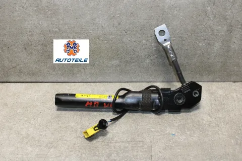 Background image for Opel Meriva B Gurtschloss links außen 39050199