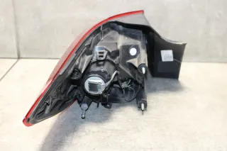 Opel Astra K Sports Tourer Rücklicht Rückleuchte Beifahrerseite rechts 39077377 - Bild 3