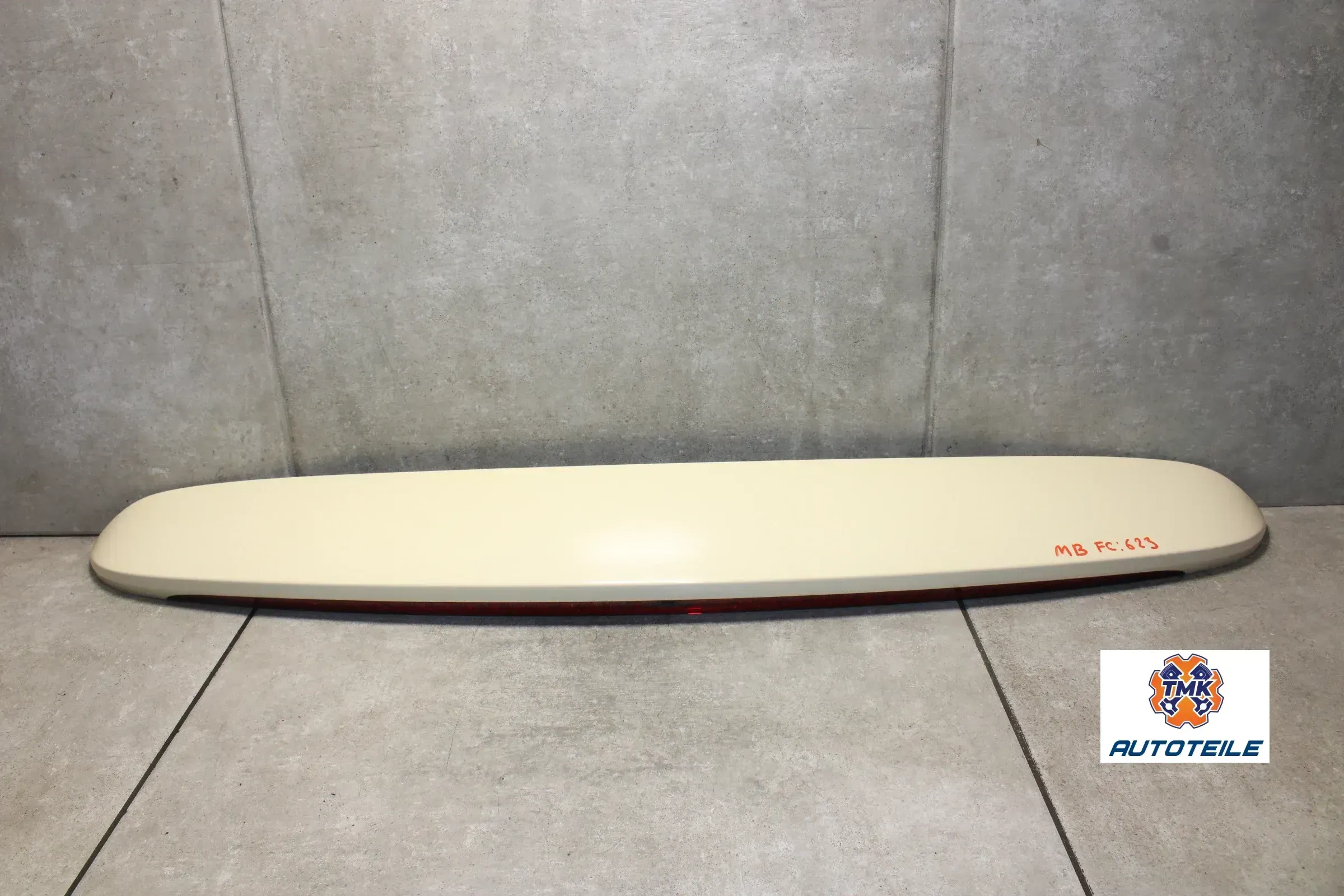 Mercedes E Klasse Kombi W212 S212 Heckspoiler Spoiler Heckklappe Mopf Taxi A2127900088 - Bild 1