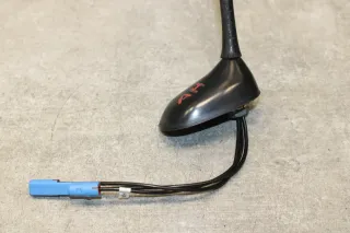 Opel Vectra C Caravan Fahrzeugantenne Antenne NAVI GPRS GPS 013171963 13171963 - Bild 2