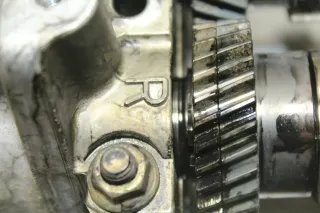 3,0 Nockenwellengehäuse Nockenwellen Nockenwelle hinten Z30DT Opel Vectra C - Bild 4