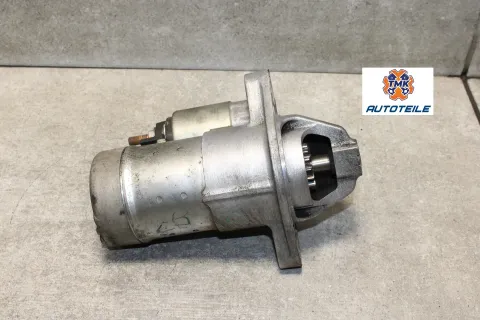 Background image for Opel Astra J Meriva B Starter Anlasser 1,7 CDTI A17DTR A17DTS A17DT 8980147432