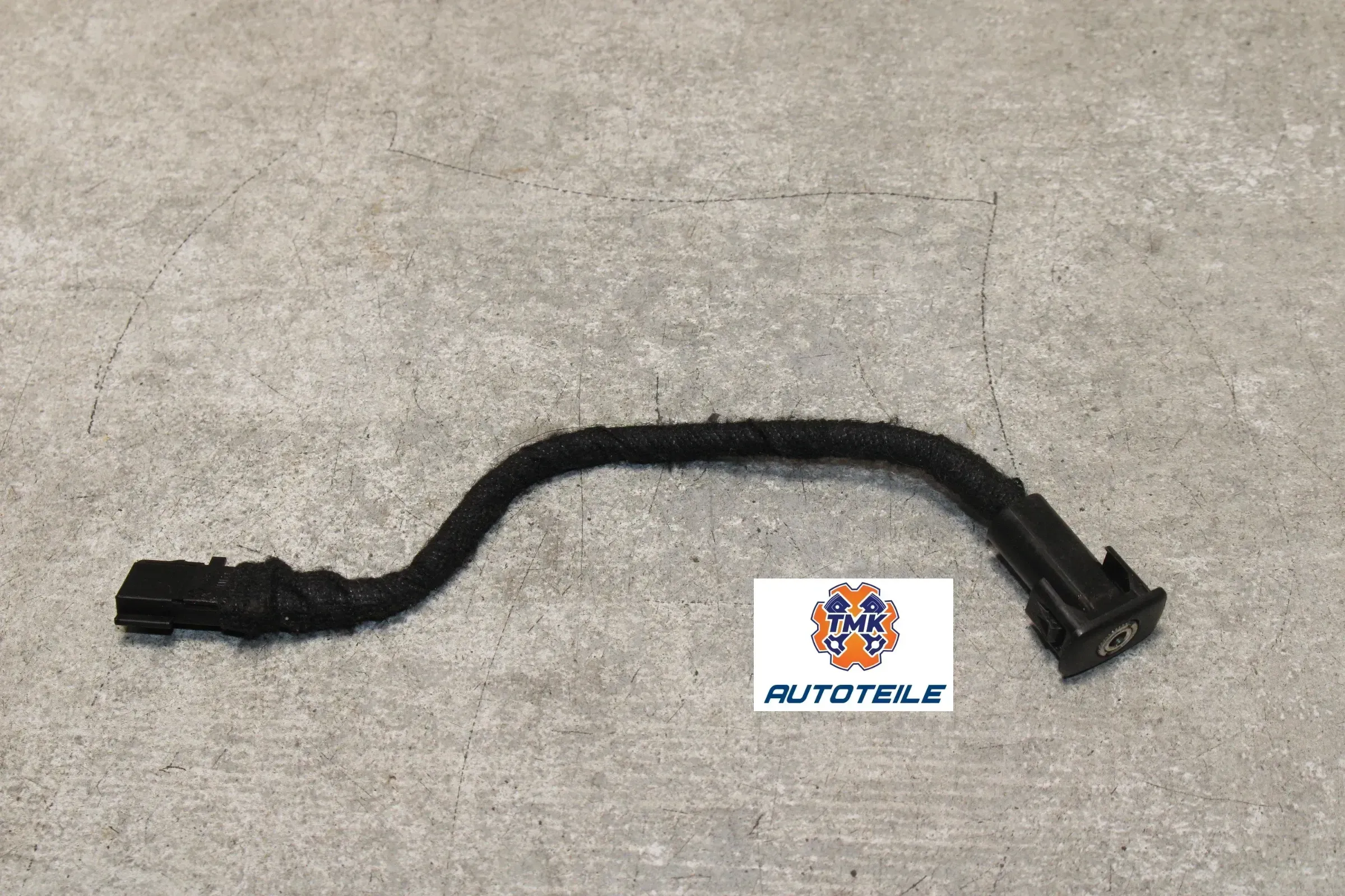 Opel Vectra C Anschluss Adapter AUX 13255833 - Bild 1