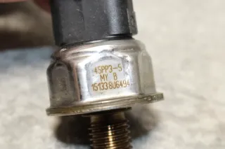 Opel Astra K Drucksensor Kraftstoffdruck 1.6 B16DTE 45PP3-5 15133806494 - Bild 3
