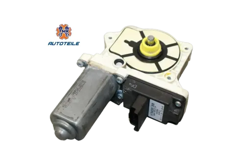 Background image for Mitsubishi Colt CZC Fensterhebermotor Vorne Rechts 900-74512-34 9007451234