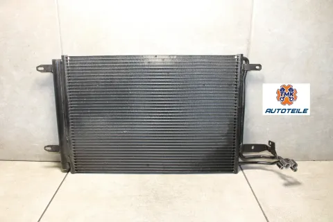 Background image for VW Touran 1T3 Kondensator Klima Klimakondensator 2.0 TDI 2002304