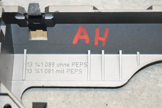 Opel Astra H Verkleidung vorne Mittelkonsole 13141089 13141081 - Bild 5