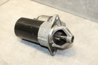 Opel Combo C Corsa D Tigra B Meriva A Astra H Anlasser Starter Z12XEP Z14XEP 24436877 - Bild 2