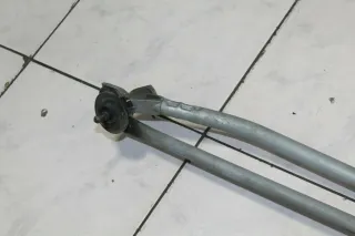 Wischermotor Motor Scheibenwischer Wischergestänge vorne Opel Meriva B 13250416 - Bild 2