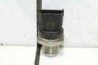 1,3 CDTI Drucksensor Kraftstoffdrucksensor B13DTE Opel Corsa E 0281006164 - Bild 2