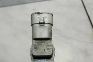 Opel Corsa D 1,3 CDTI Nockenwellensensor Sensor Nockenwelle Z13DTJ 55201874 - Bild 4