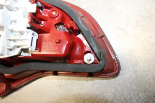 Opel Meriva B Rücklicht Rückleuchte Beifahrerseite Rechts innen 21620201 - Bild 6