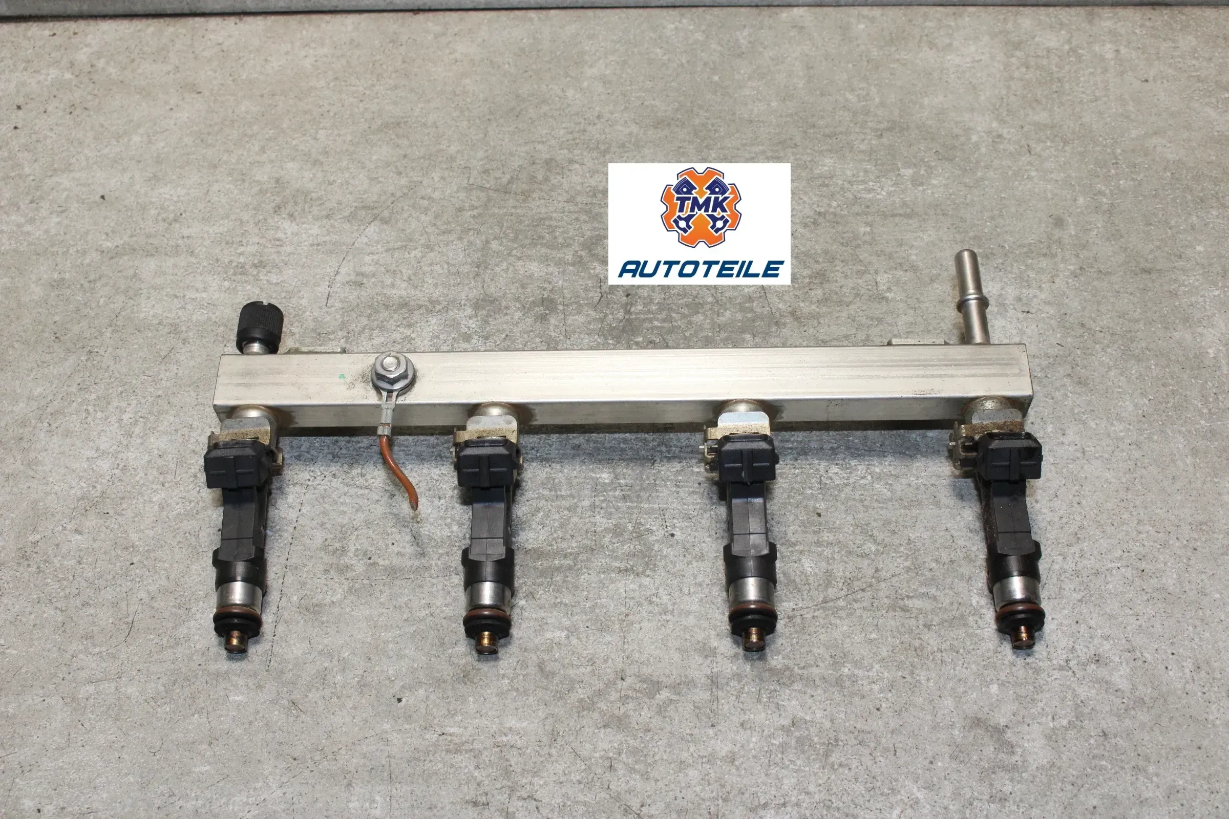Opel Meriva B Corsa D Einspritzleiste Einspritzdüsen 1,4 A14XER 55572731 0280151258 0280158181 - Bild 1