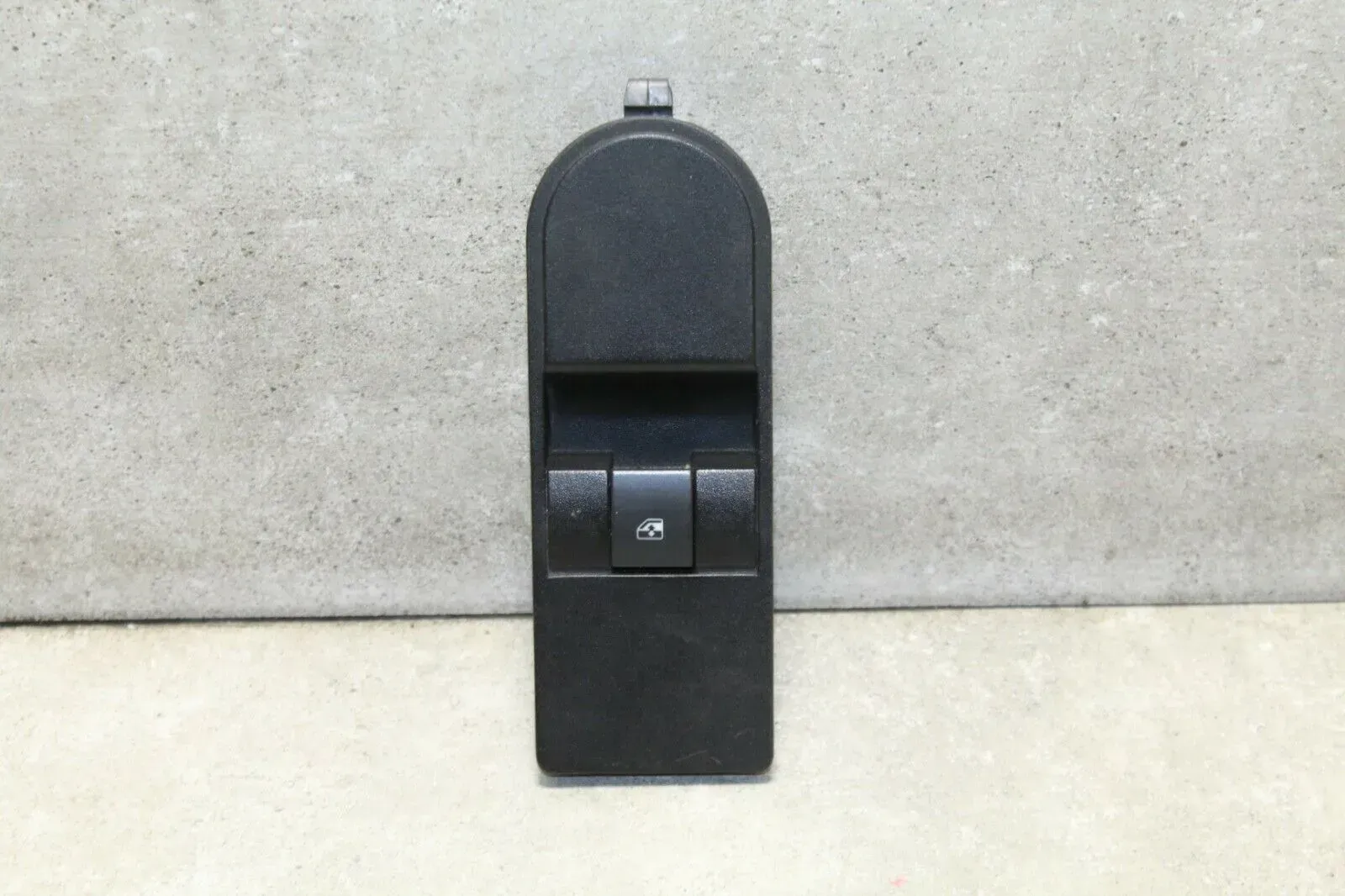 Fensterheberschalter Schalter Fensterheber vorne rechts Opel Astra H 13186375 - Bild 1