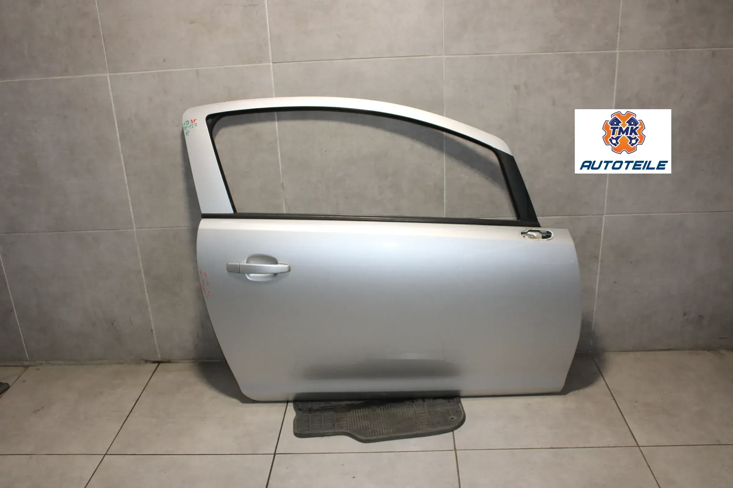 Opel Corsa D 3 Türer Tür vorne rechts Beifahrertür Z157 Starsilber - Bild 1