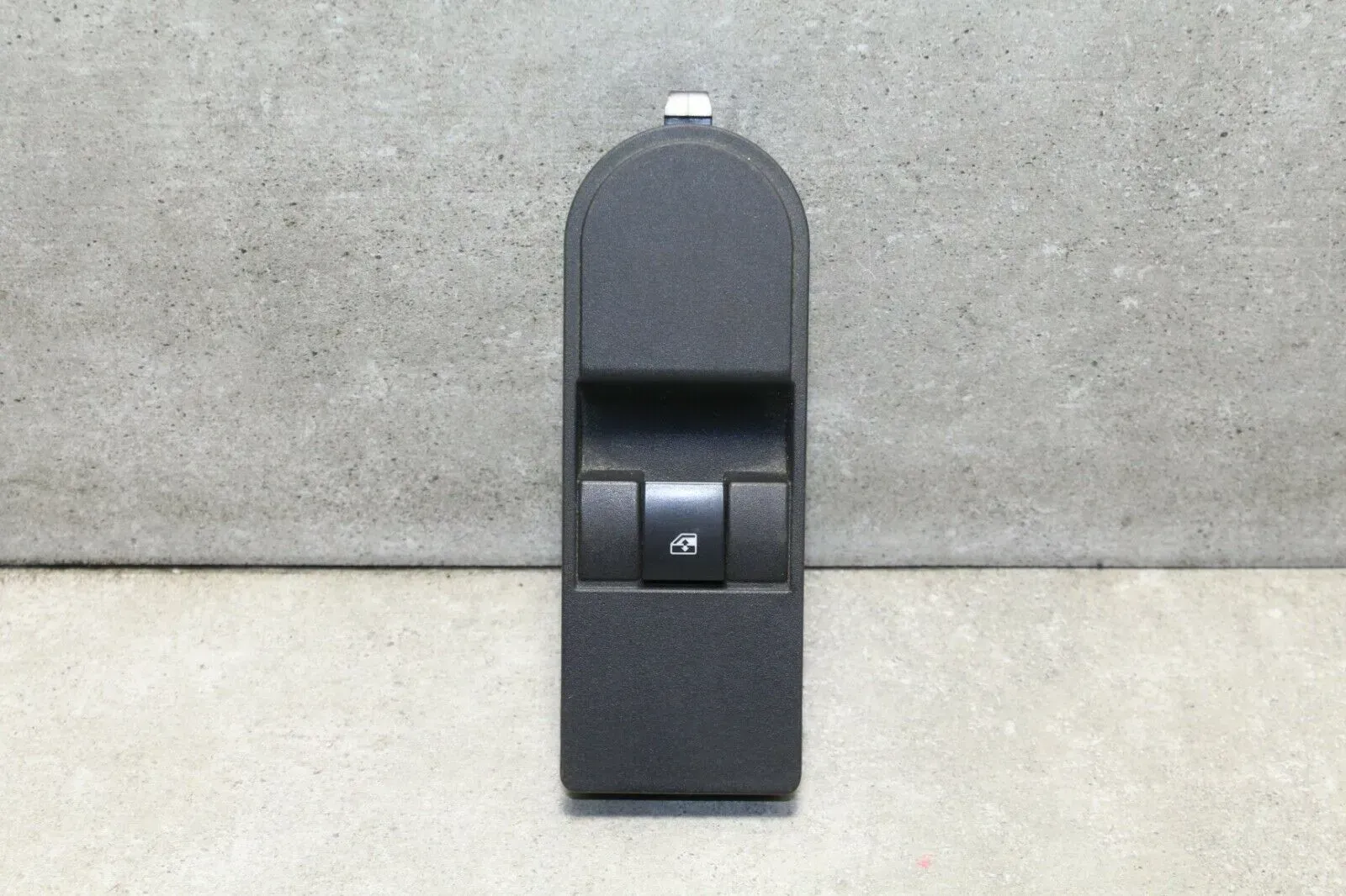 Fensterheberschalter Schalter Fensterheber vorne rechts Opel Zafira B 13228709 - Bild 1