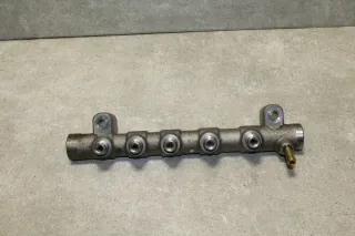 2,0 CDTI Verteilerrohr Einspritzleiste Rail B20DTH Opel Zafira C Tourer 55578285 - Bild 1