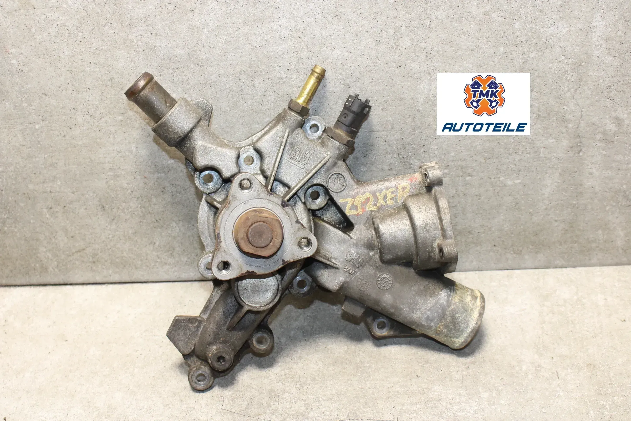 Opel Corsa D Wasserpumpe Pumpe 1.2 Z12XEP 24469103 - Bild 1