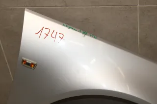 Opel Insignia A Kotflügel vorne Rechts Z176 Argonsilber - Bild 4