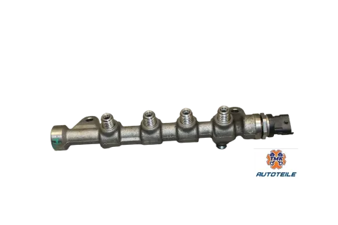Background image for Opel Astra J Insignia Verteilerrohr Einspritzleiste Rail 2.0 A20DTH 55576177