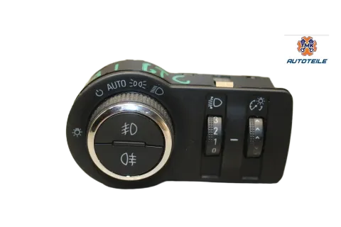 Background image for Opel Astra J GTC Lichtschalter Schalter Licht Nebelscheinwerfer LWR 13385625