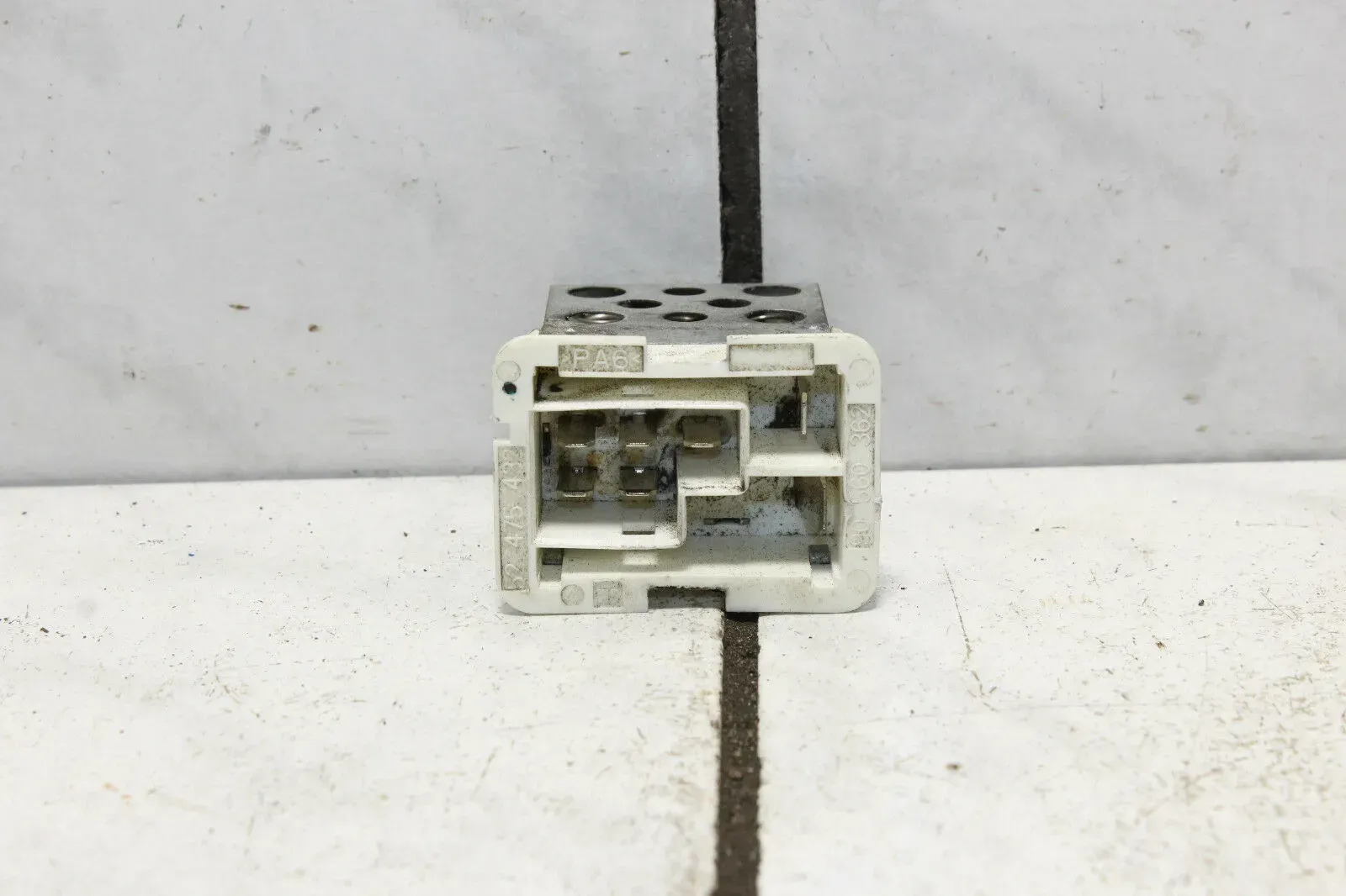 Opel Astra H Heizungswiderstand Widerstand Gebläse Gebläseregler 52475432 - Bild 1