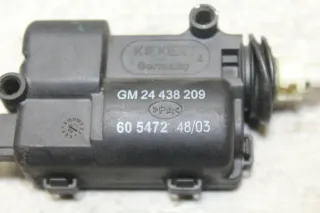 Vectra C Signum Stellmotor ZV Tankklappe Tankdeckel Opel 24438209 - Bild 3