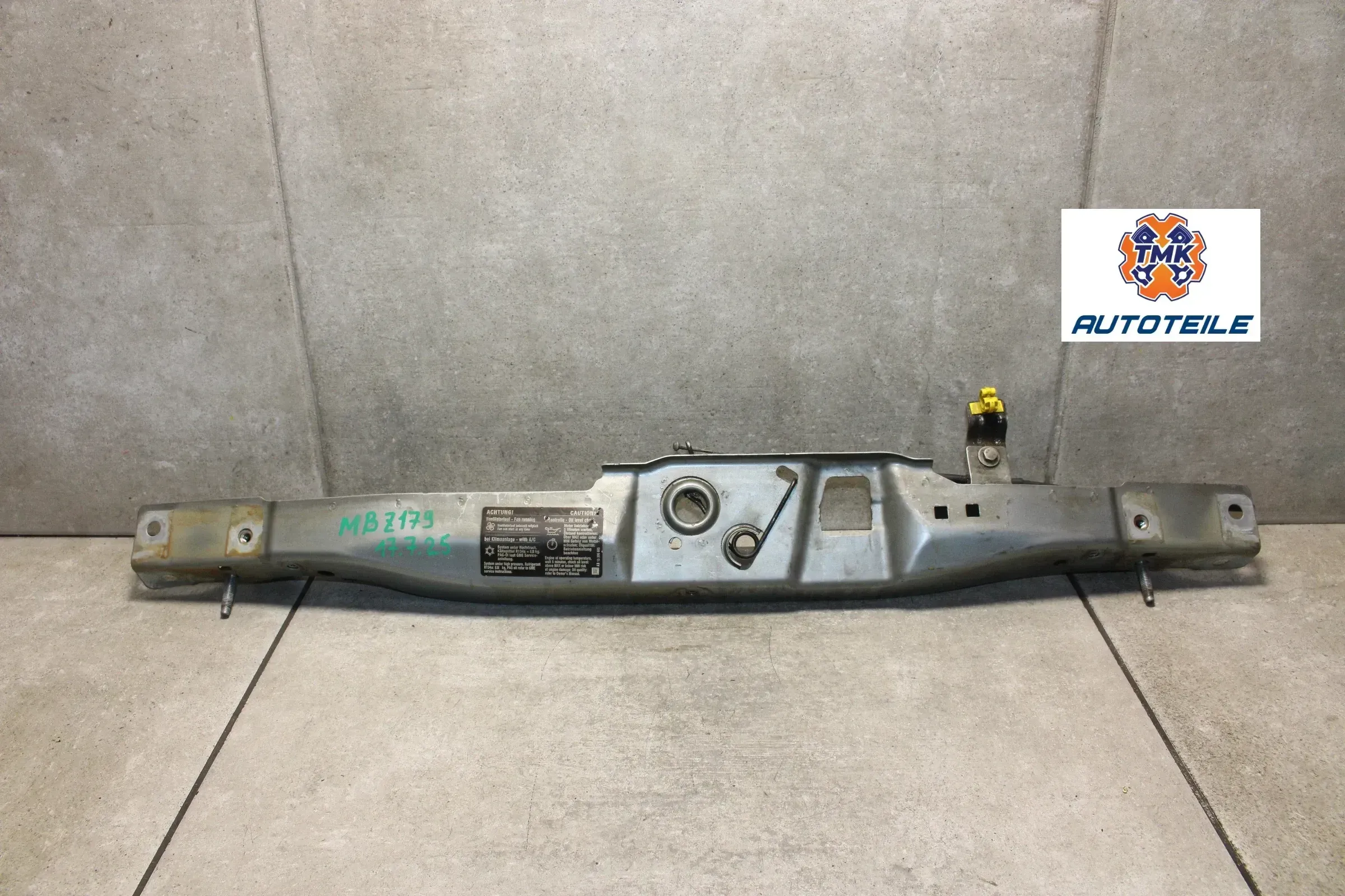 Opel Meriva B Schloßträger Frontmaske Frontgerüst Z179 Silbersee - Bild 1